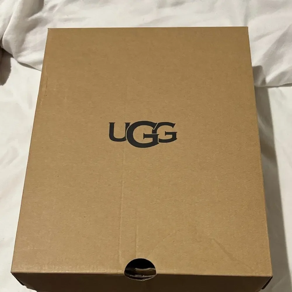 UGG 3 classic II Stellar sequin boot lavander pink shade guc box stored